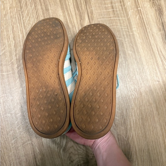 Adidas Breaknet Sleek Shoes (similar to Sambas, gazelle, campus) - Picture 5 of 6